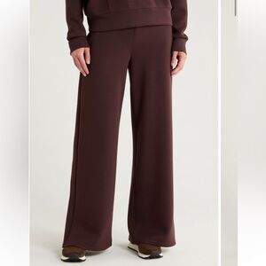 Spanx Air Essentials Wide Leg Pants in Truffle Brown Small